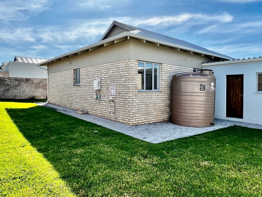 3 Bedroom Property for Sale in Mooikloof Country Estate Western Cape